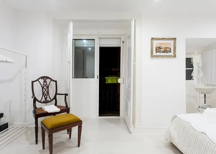 Alfama Panteao 4 Guests Apartman Lisboa