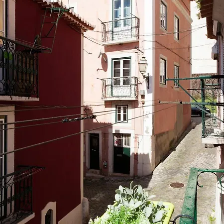 Alfama Panteao 4 Guests Lisbona