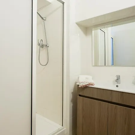 Alfama Panteao 4 Guests *