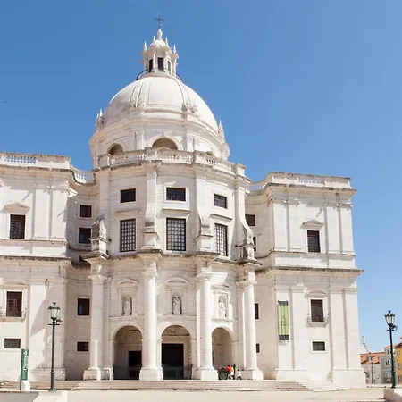 Alfama Panteao 4 Guests *